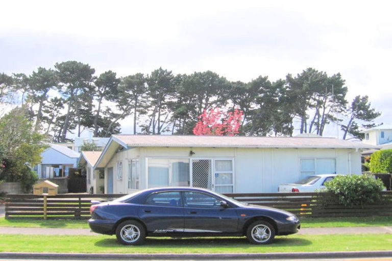 Photo of property in 3a Dickson Road, Papamoa Beach, Papamoa, 3118