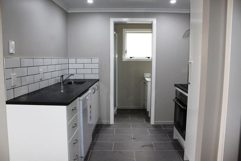 Photo of property in 52 Wesley Street, South Dunedin, Dunedin, 9012