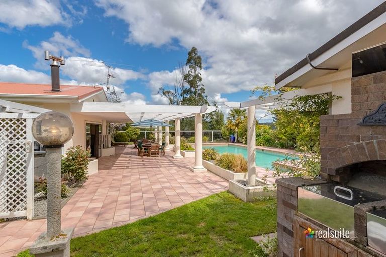 Photo of property in 201d Katherine Mansfield Drive, Whitemans Valley, Upper Hutt, 5371