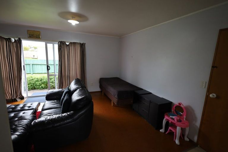 Photo of property in 16f Harris Street, Te Puke, 3119