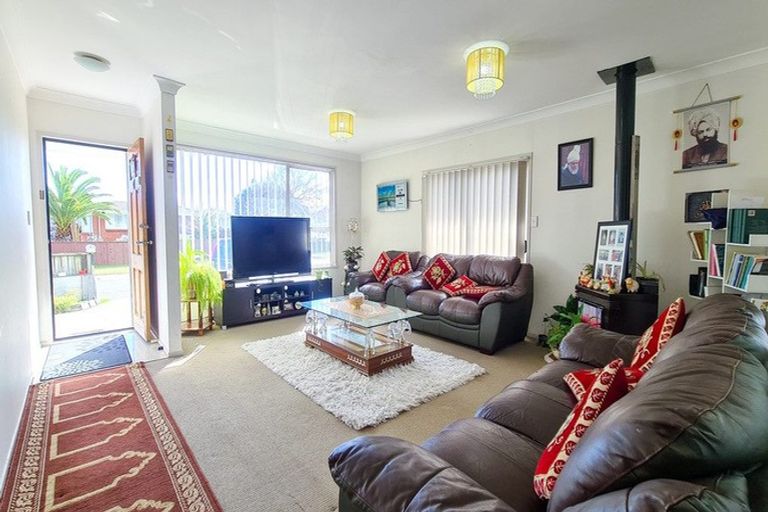 Photo of property in 47 Aarts Avenue, Manurewa, Auckland, 2102