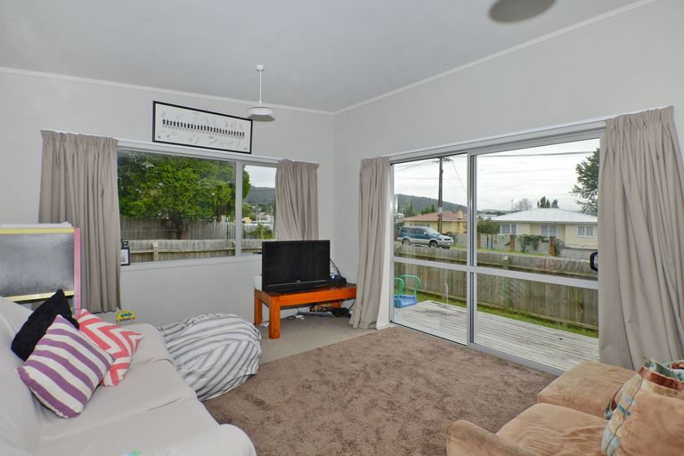 Photo of property in 2a Raewyn Street, Morningside, Whangarei, 0110
