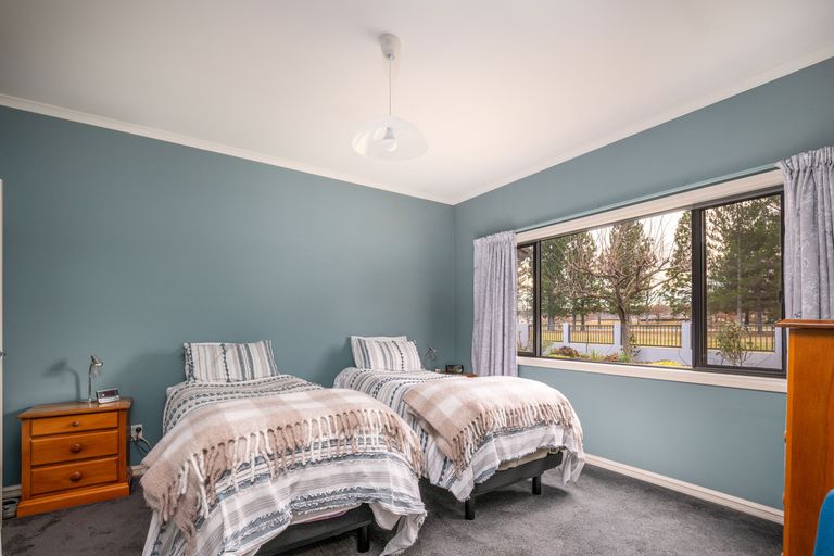 Photo of property in 6 Spruce Close, Alexandra, 9320