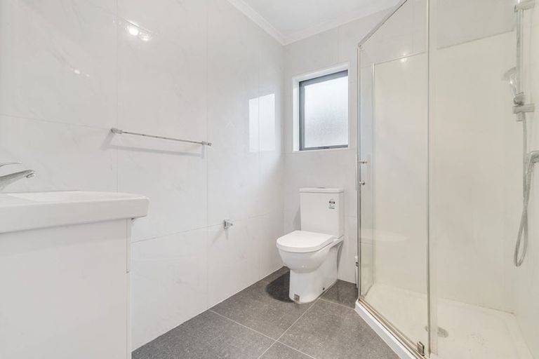 Photo of property in 5d Motatau Road, Papatoetoe, Auckland, 2025