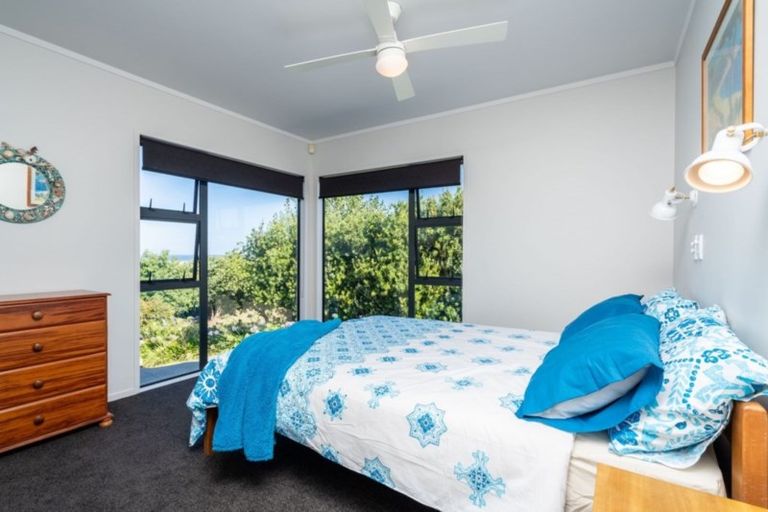 Photo of property in 22 Cullen Street, Mangawhai Heads, Mangawhai, 0505