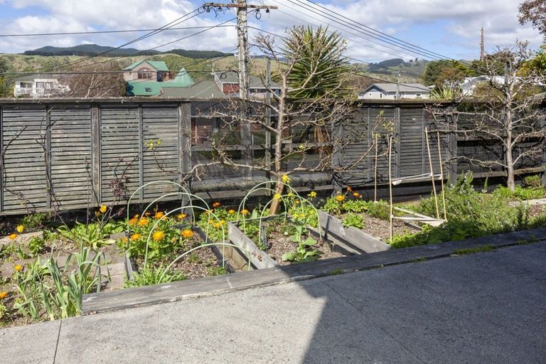 Photo of property in 1 Rosetta Road, Raumati South, Paraparaumu, 5032