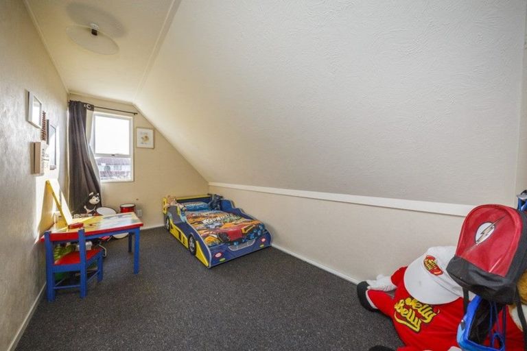 Photo of property in 40 Pencarrow Street, Highbury, Palmerston North, 4412