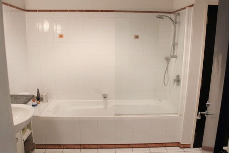 Photo of property in Atlas House, 3/22 Ghuznee Street, Te Aro, Wellington, 6011