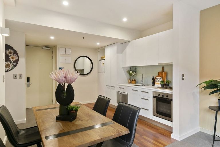 Photo of property in The Wellington Suites, 383/233 Cuba Street, Te Aro, Wellington, 6011