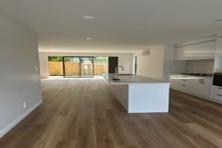 Photo of property in 9 Milenio Crescent, Windsor Park, 0632