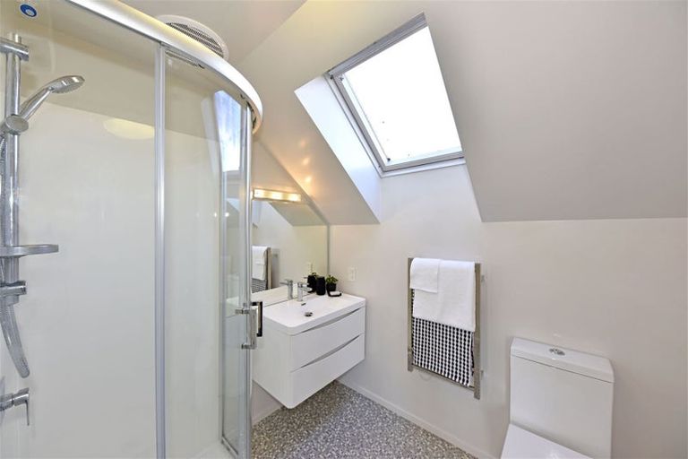 Photo of property in 1/3 Creyke Road, Ilam, Christchurch, 8041