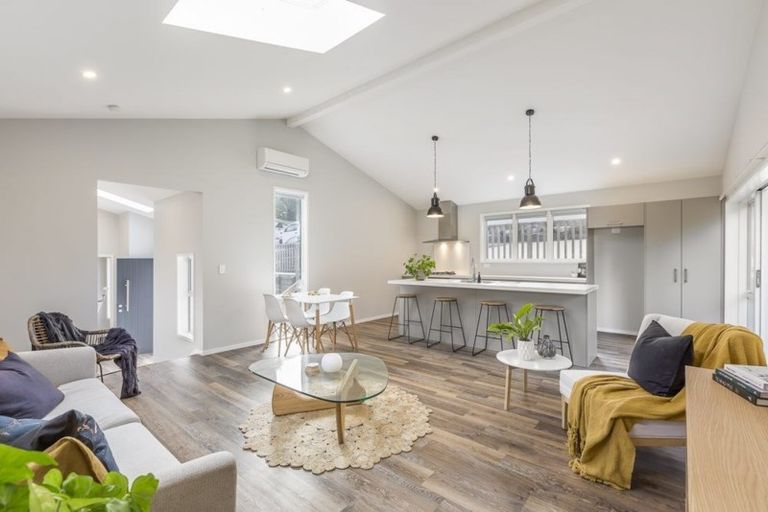 Photo of property in 35a Taurus Crescent, Beach Haven, Auckland, 0626