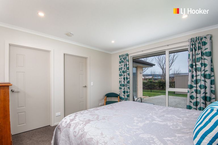 Photo of property in 8 Centre Street, Mosgiel, 9024