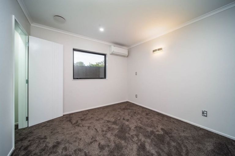Photo of property in 19b James Street, Mangere East, Auckland, 2024