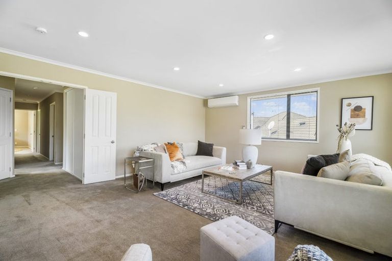 Photo of property in 8 Admiralty Rise, Gulf Harbour, Whangaparaoa, 0930