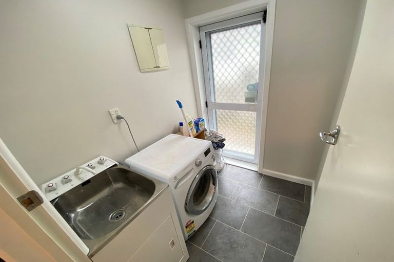 Photo of property in 155 Memorial Avenue, Burnside, Christchurch, 8053