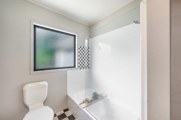 Photo of property in 15a Rata Street, Maeroa, Hamilton, 3200