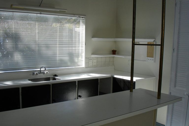 Photo of property in 12 Venus Place, Whitby, Porirua, 5024