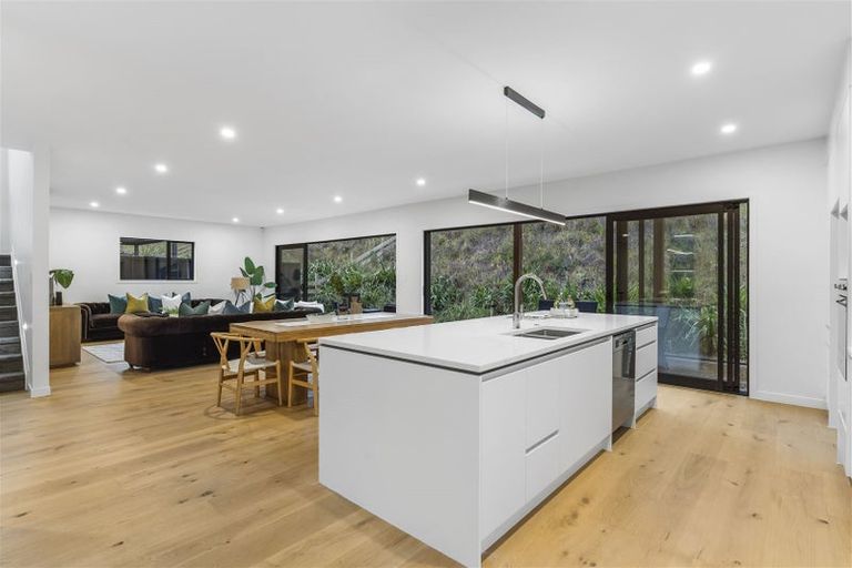 Photo of property in 8 Hopetea Street, Long Bay, Auckland, 0630