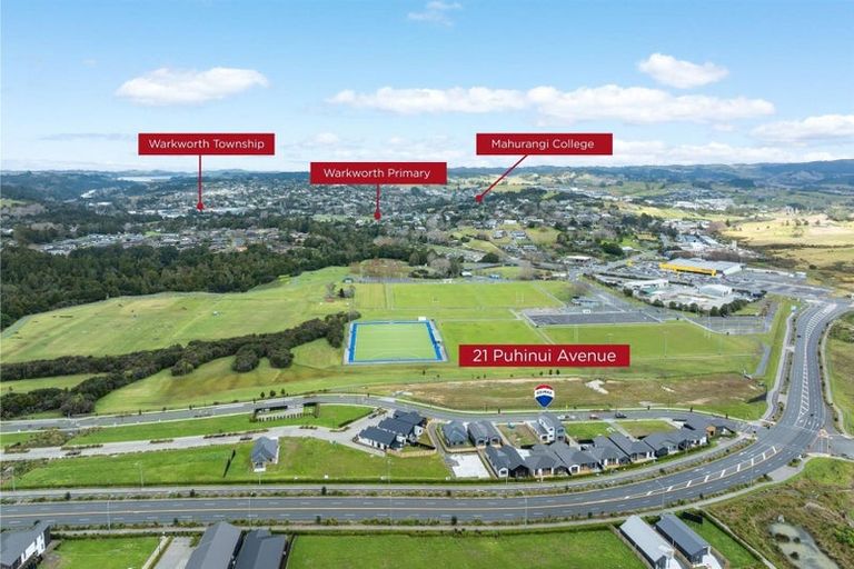 Photo of property in 21 Puhinui Avenue, Warkworth, 0981