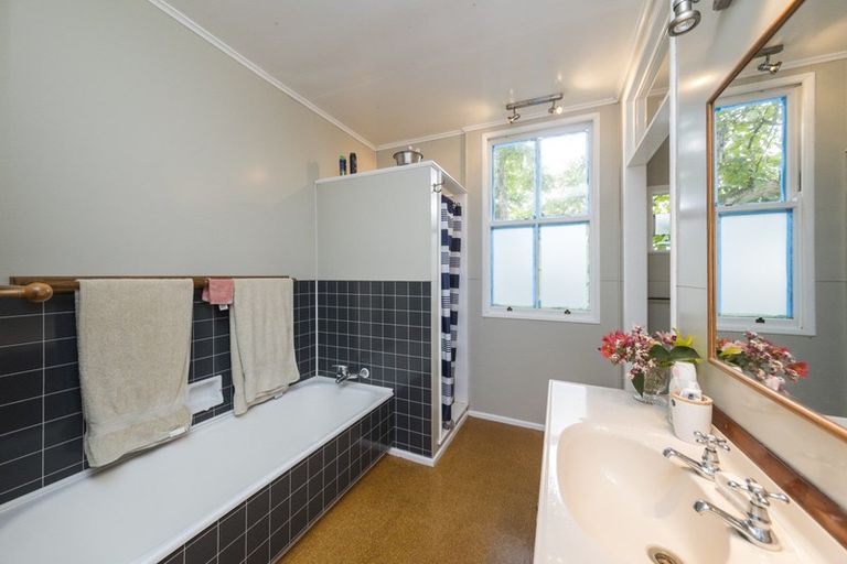 Photo of property in 54 Lincoln Street, Ashhurst, 4810