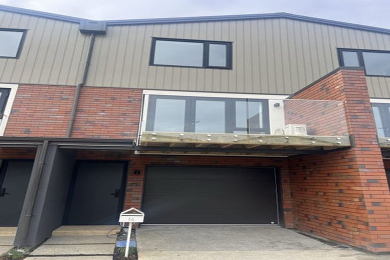 Photo of property in 14 Te Puketoka Lane, Mangere, Auckland, 2022