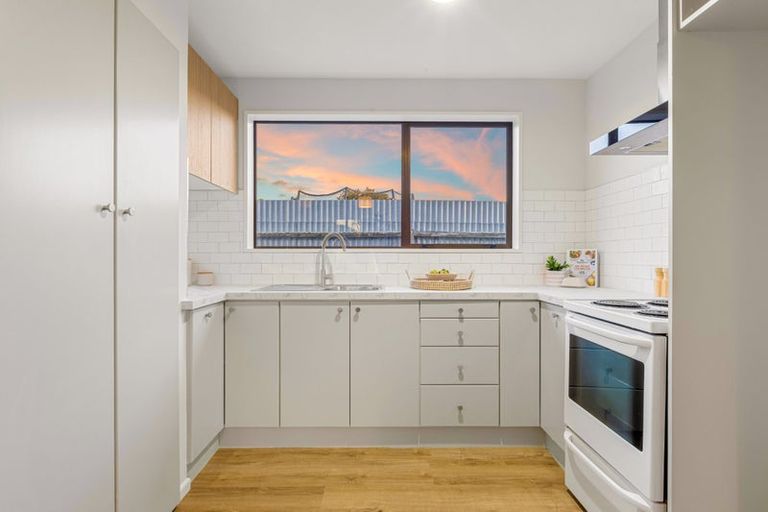 Photo of property in 3/100 Baker Street, New Brighton, Christchurch, 8083
