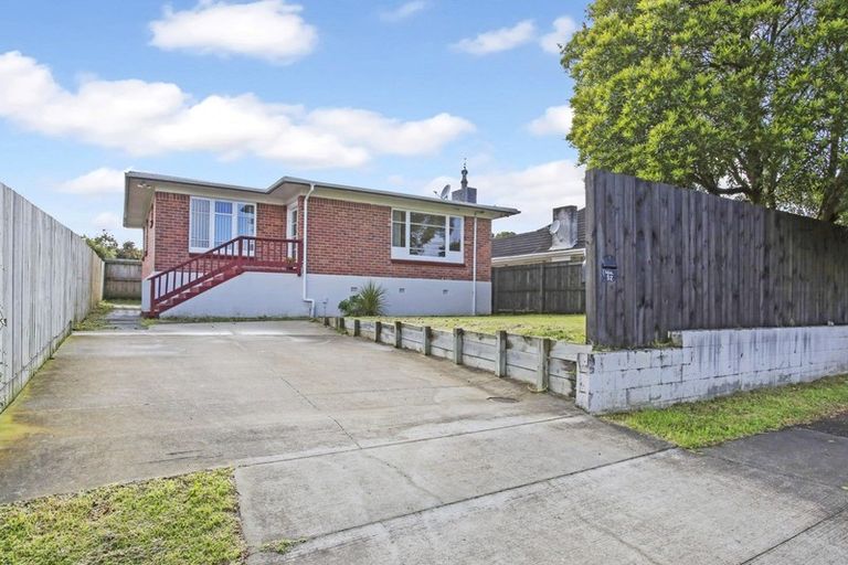 Photo of property in 52 Churchill Avenue, Manurewa, Auckland, 2102