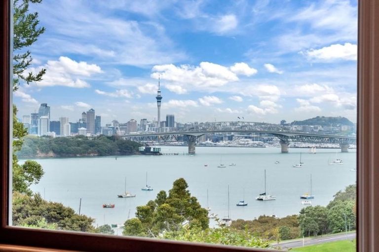 Photo of property in 49 Seaview Avenue, Northcote, Auckland, 0627