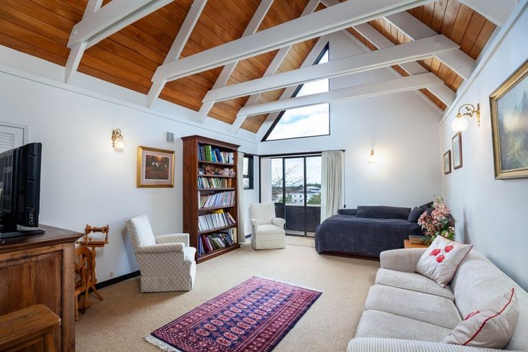 Photo of property in 3 Doone Street, Lynmouth, New Plymouth, 4310