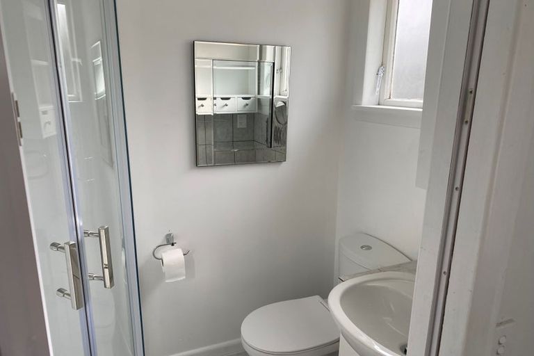 Photo of property in 10 Bentinck Street, Wallaceville, Upper Hutt, 5018