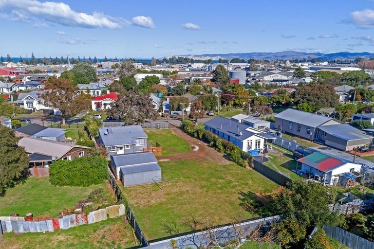 Photo of property in 1 Lyndhurst Street, Awapuni, Gisborne, 4010