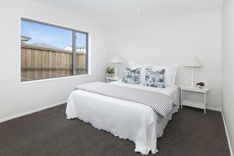 Photo of property in 5 Picadilly Avenue, Casebrook, Christchurch, 8051