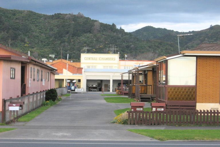 Photo of property in 308c Queen Sh25 Street, Thames, 3500