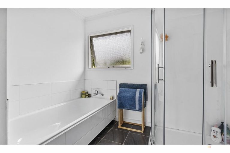 Photo of property in 12 Coulter Place, Geraldine, 7930