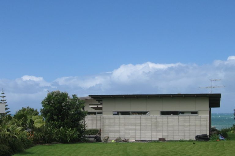 Photo of property in 27 Sirrah Street, Okitu, Gisborne, 4010