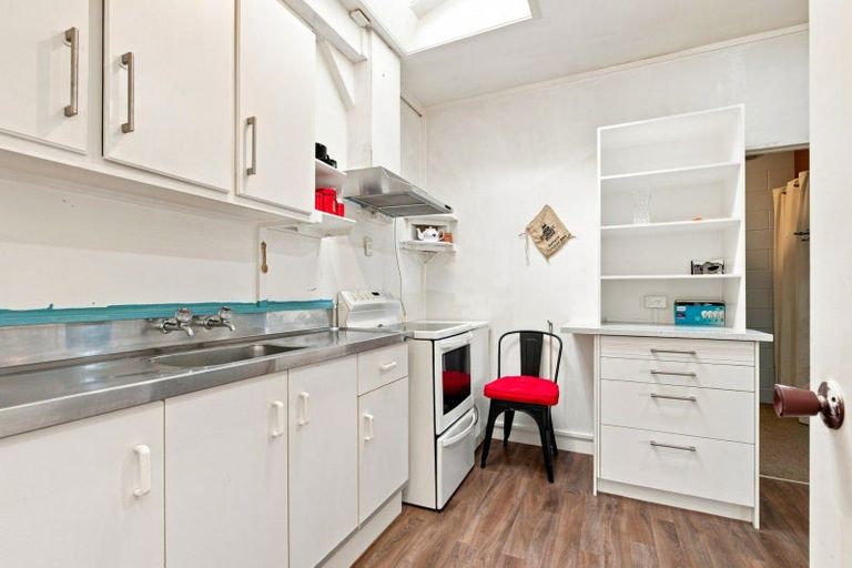 Photo of property in 4 Westwood Street, Bellevue, Tauranga, 3110
