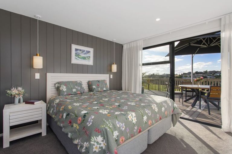 Photo of property in 37 Ridge Drive, Omokoroa, 3114