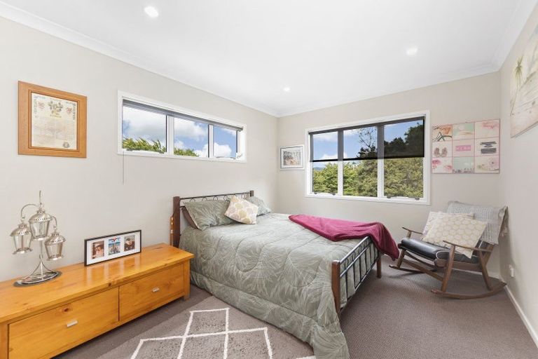 Photo of property in 174 Forest Hill Road, Henderson, Auckland, 0612