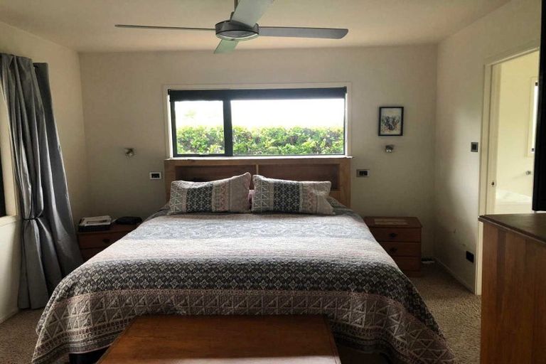 Photo of property in 114 Ackworth Road, Lepperton, New Plymouth, 4373