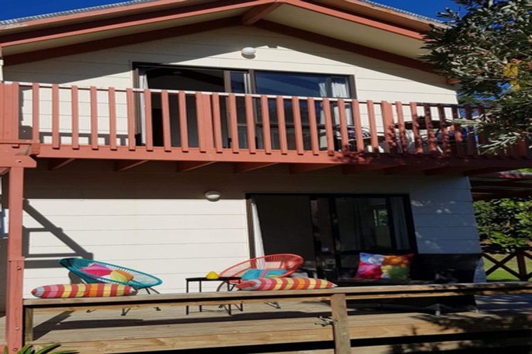 Photo of property in 6 Kainui Road, Raumati South, Paraparaumu, 5032