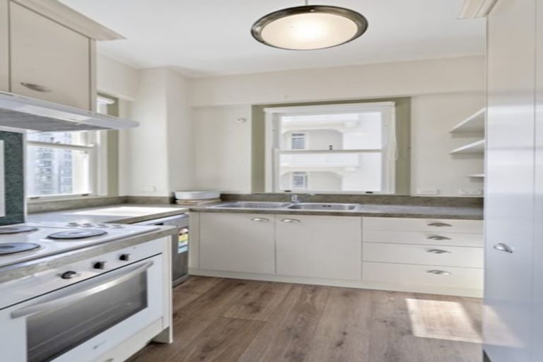 Photo of property in Westminster Court, 1b/5 Parliament Street, Auckland Central, Auckland, 1010