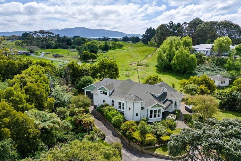 Photo of property in 119 Ratanui Road, Paraparaumu, 5032
