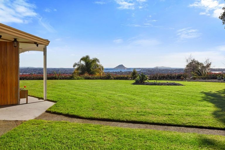 Photo of property in 12 Tobacco Hill, Welcome Bay, Tauranga, 3175