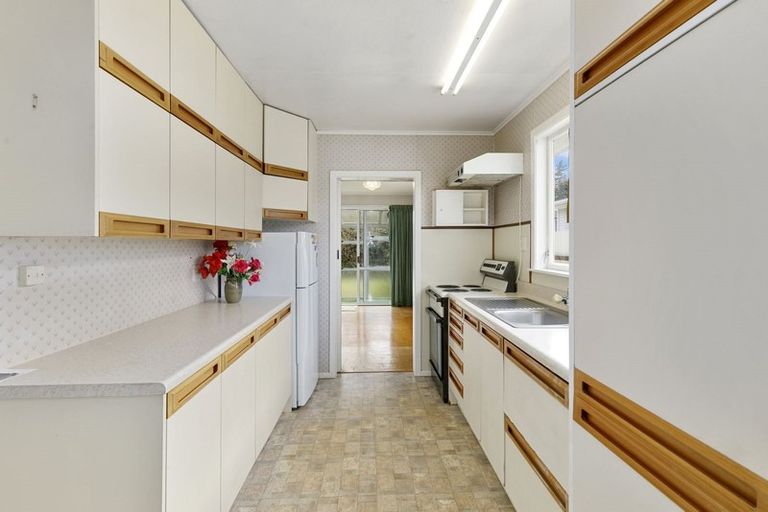 Photo of property in 10 Mimihau Grove, Wainuiomata, Lower Hutt, 5014