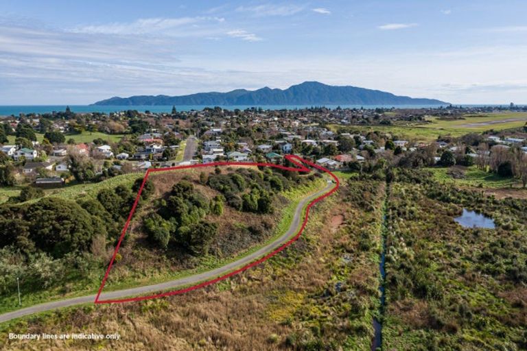 Photo of property in 58 Kiwi Road, Raumati Beach, Paraparaumu, 5032