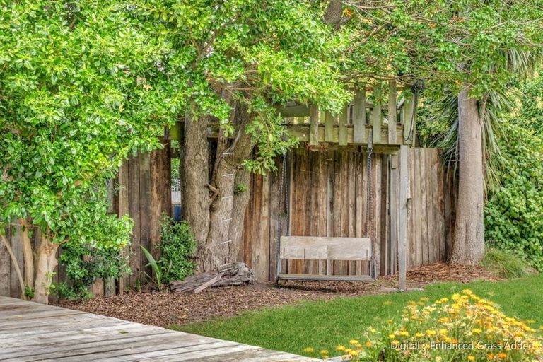 Photo of property in 11 Parau Street, Kaiti, Gisborne, 4010