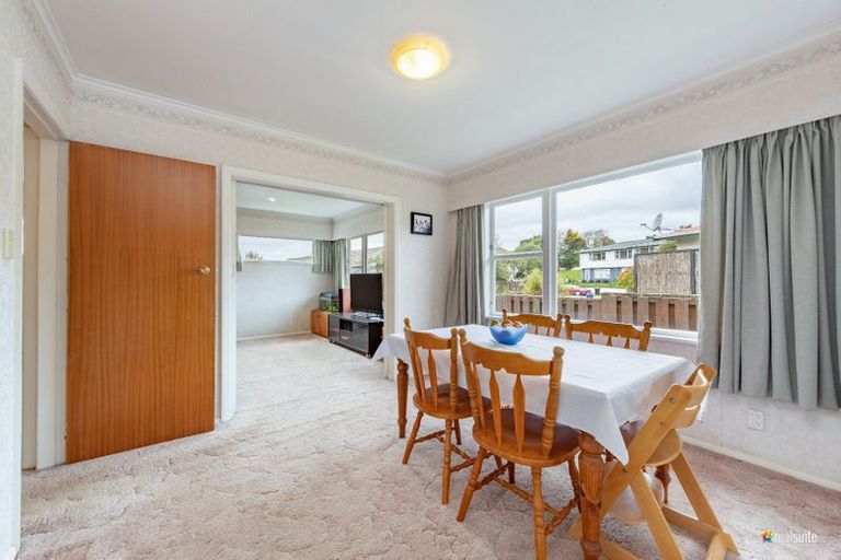 Photo of property in 40 Pembroke Street, Tawa, Wellington, 5028