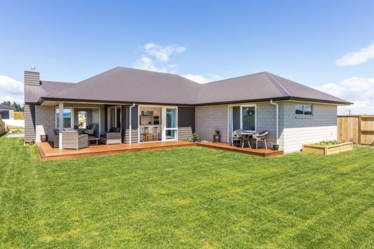 Photo of property in 11 Raupo Crescent, Wharewaka, Taupo, 3330