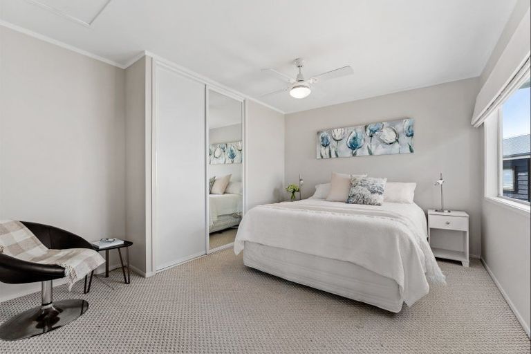 Photo of property in 7 Thistle Terrace, Omaha, 0986